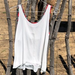 White tank top with bow